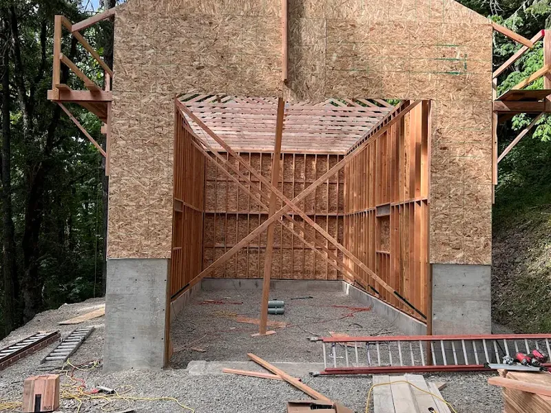 Custom Detached Garage — project photo